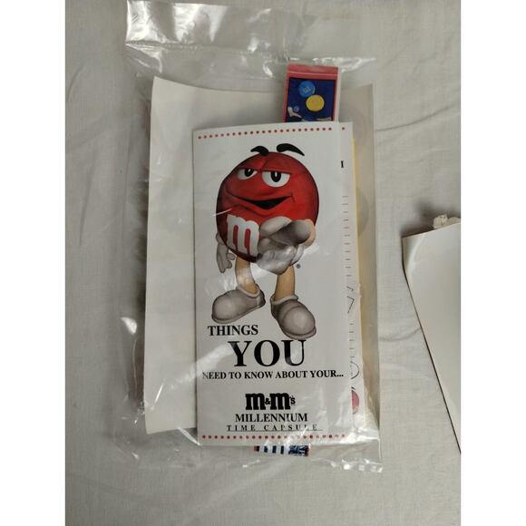 M&M's 2000 Millennium Y2K Time Capsule Kit Toys Opened Sealed Contents Yo-yo - Picture 13 of 13